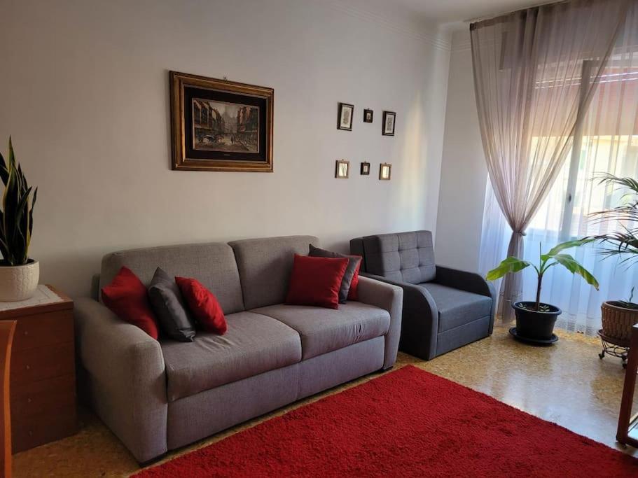 Bilocale: 5 Minuti Dall'Ariston Sanremo Ngoại thất bức ảnh
